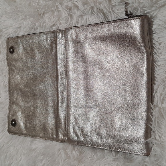 Kenneth Cole Clutch - Picture 3 of 9